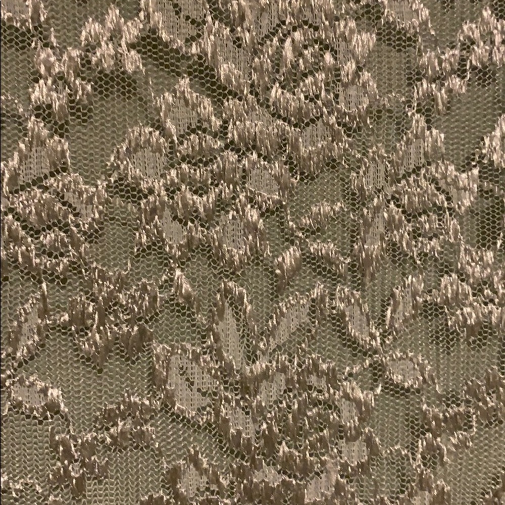 Lace tank - Picture 2 of 2